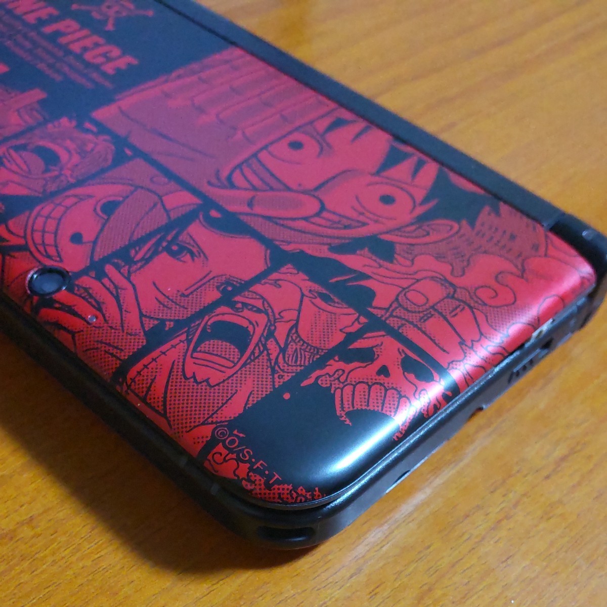 限定モデル 美品】ニンテンドー3DS LL ワンピース 限定モデル 美品】ニンテンドー3DS LL ワンピース