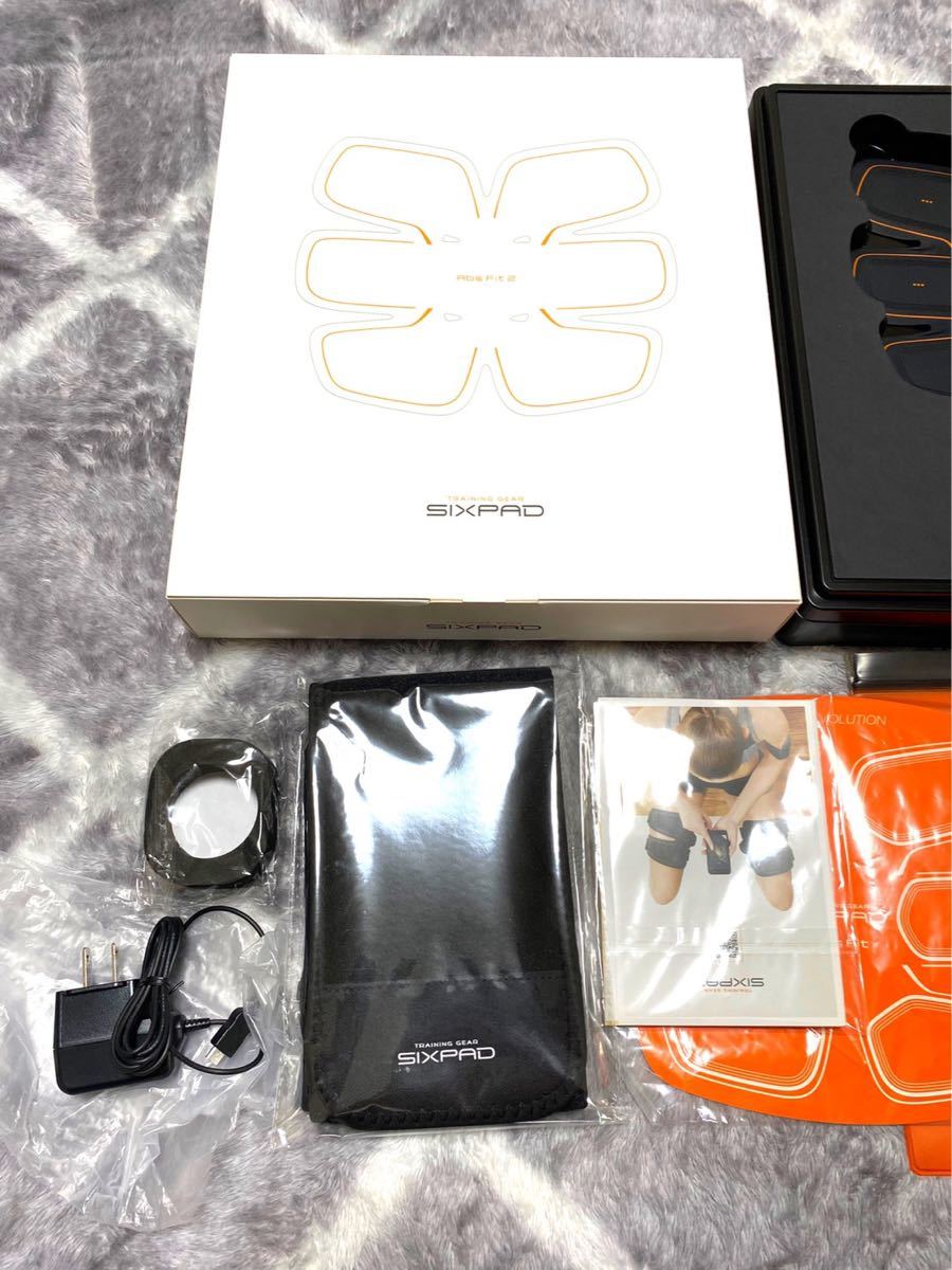赤字超特価HOT】 シックスパッド SIXPAD アブズフィット2 腹筋用 充電