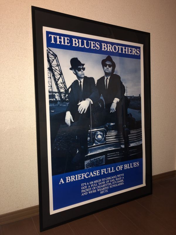 割引発見 ポスター 額付 特大 ブルースブラザーズ イギリス版 １９９０年 The カフェ 古着屋 ガレージ エイクロイド ベルーシ ジョン Brothers Blues コメディ