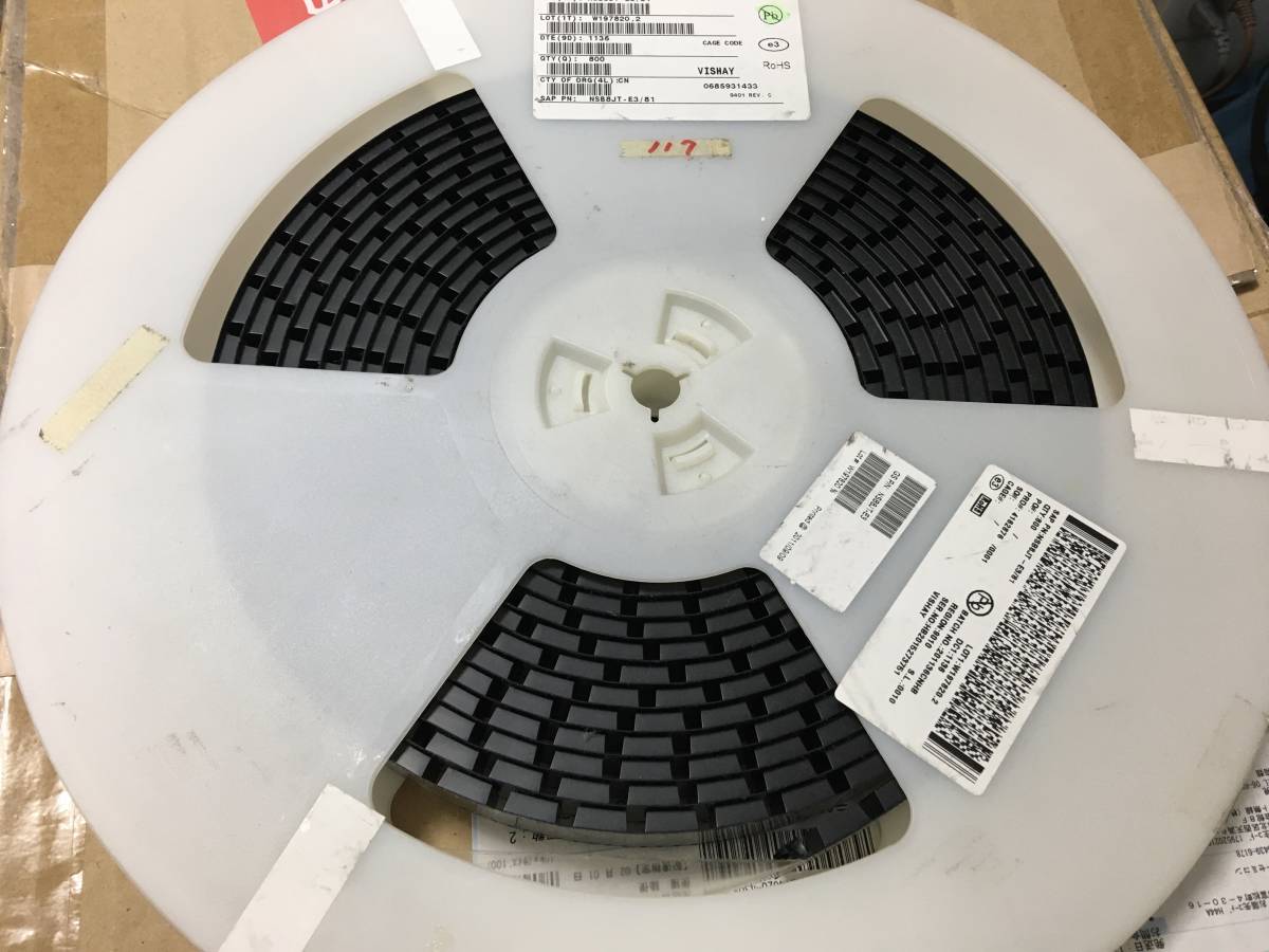 整流ダイオード NSB8JT-E3/81 600V 8A 400個 電子部品 整流ダイオード NSB8JT-E3/81 600V 8A 400個 電子部品