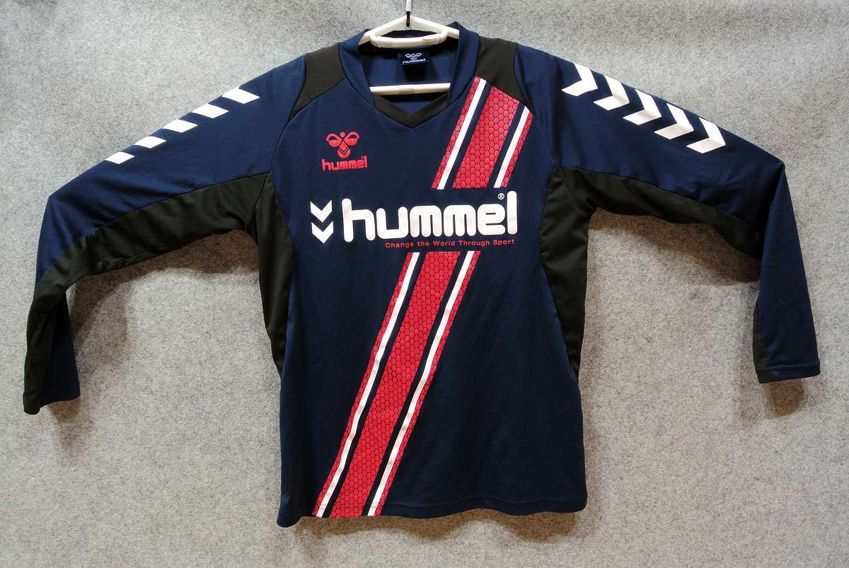 hummel ヒュンメル　練習着 Sサイズ