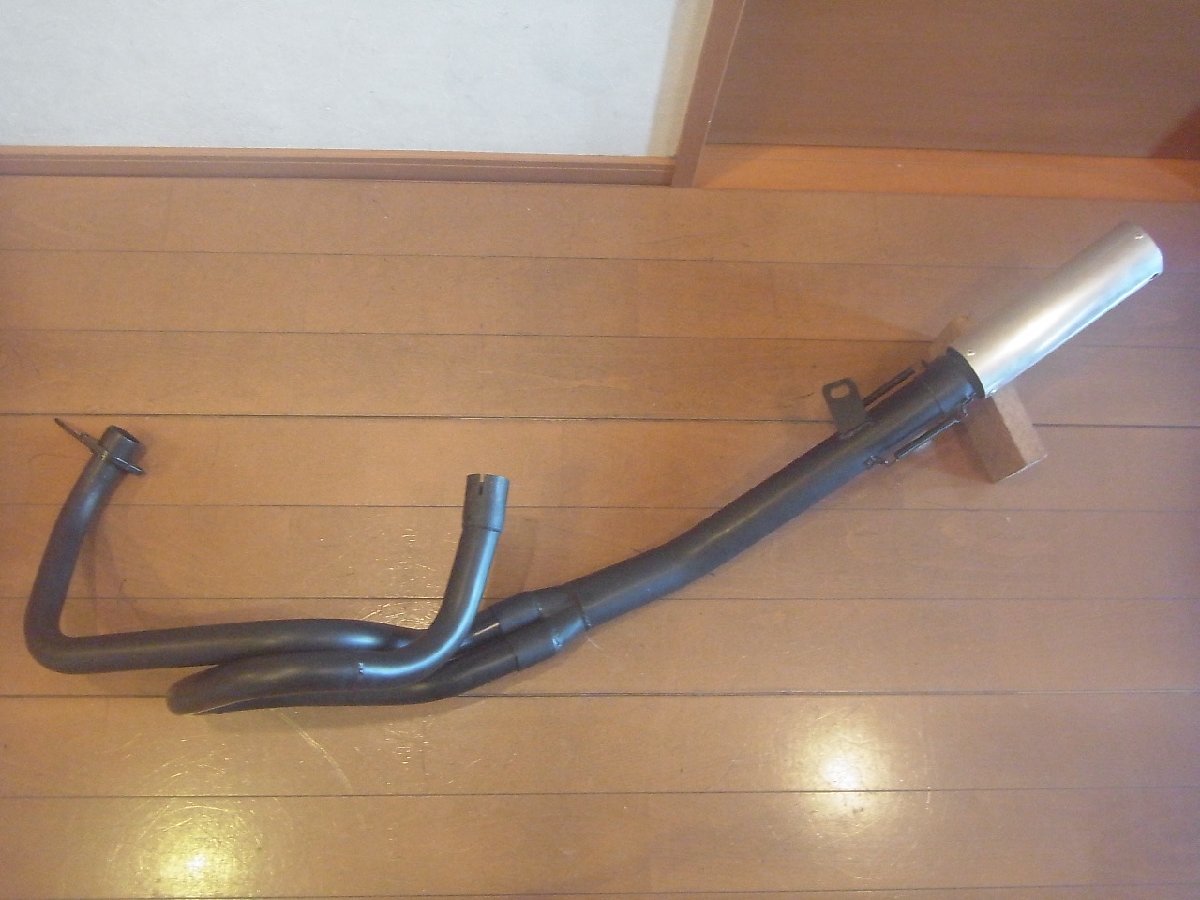 ▽ VTZ250 (MC15) △ FIGHTER ZEROのカスタムマフラーです