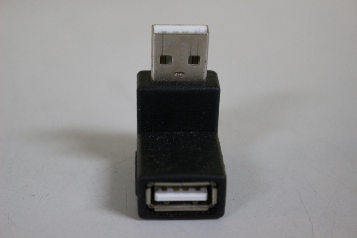 中古品 USB L型アダプタ 角度変換 2個セット 動作未確認 在庫限定_画像2