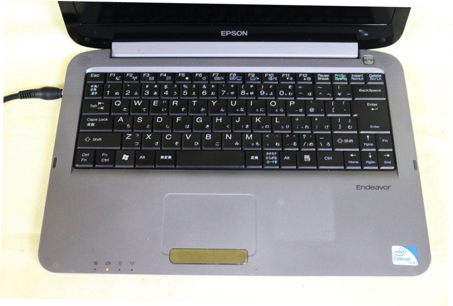 中古ノートパソコン EPSON Endeavor NA501E Celeron 1GB 160GB 13.3型ワイド 薄型軽量 起動確認済 代引き可_画像3