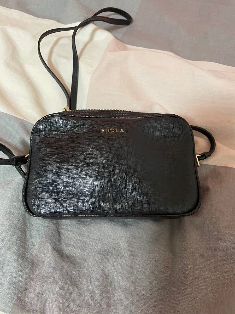 FURLA ショルダーバッグ（¥15,500） dofeli.com