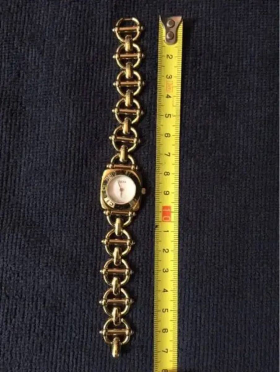 GUCCIグッチ腕時計 美品 レディース ゴールド6300L未使用に近い GUCCIグッチ腕時計 美品 レディース ゴールド6300L未使用に近い
