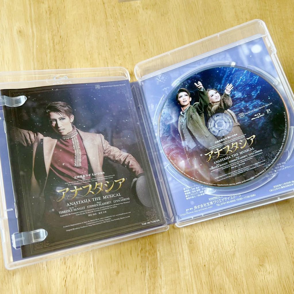 宝塚歌劇宙組 アナスタシア Blu-Ray コレクションカード付ブルーレイ 