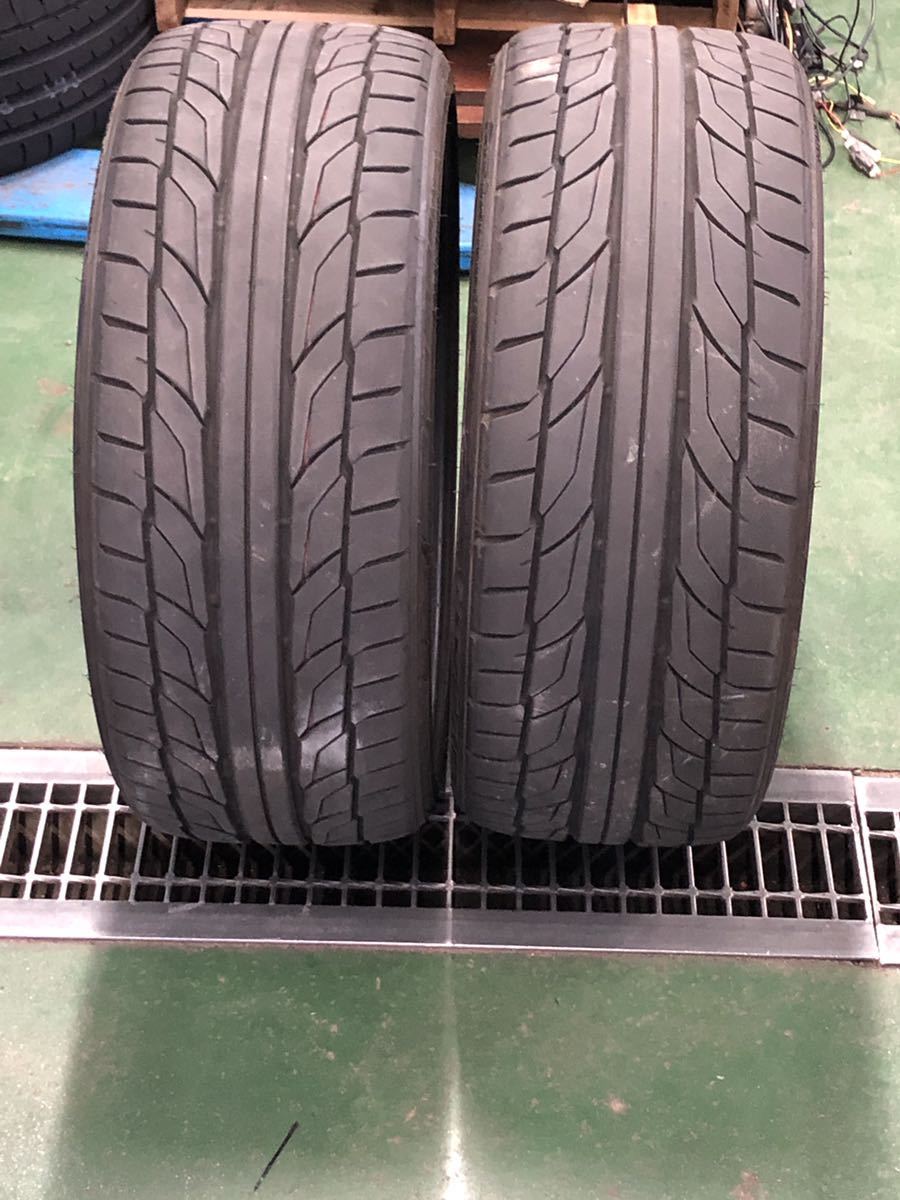 235/35R20 ニットー 2本 本州送料4170円 160×2 バリ溝 2019年製 バリ山