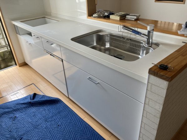 2100 LIXIL リクシル I型 システムキッチン シエラシリーズ TACID105BBWJ1AL 幅2560 奥行650 高さ850mm 千葉県船橋市三咲 手渡し限定