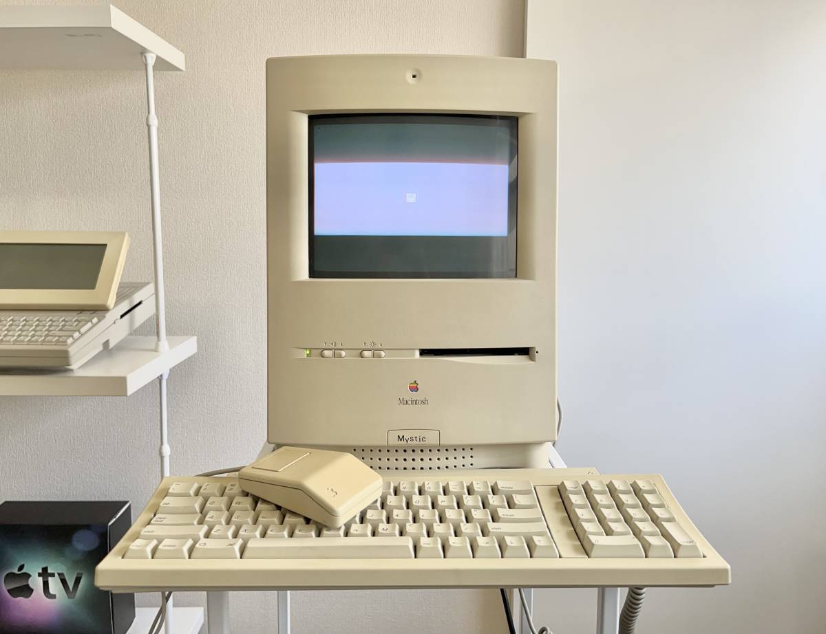 Apple Macintosh Mistic カラークラシック改造品