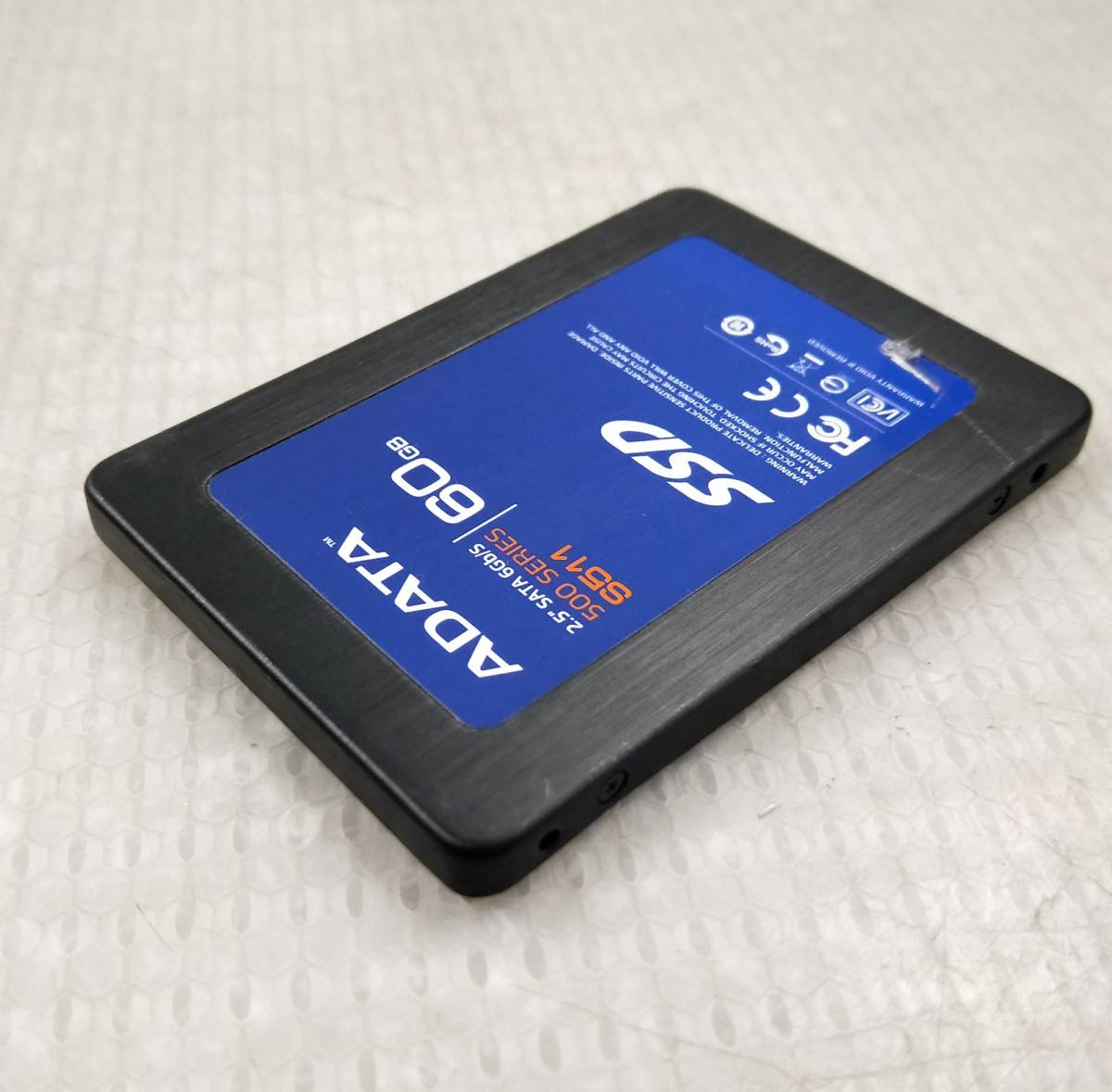 【中古パーツ】Intel 2.5 SATA SSD 60GB 1台　正常(100%)　ADATA SSD S511 ■SSD52