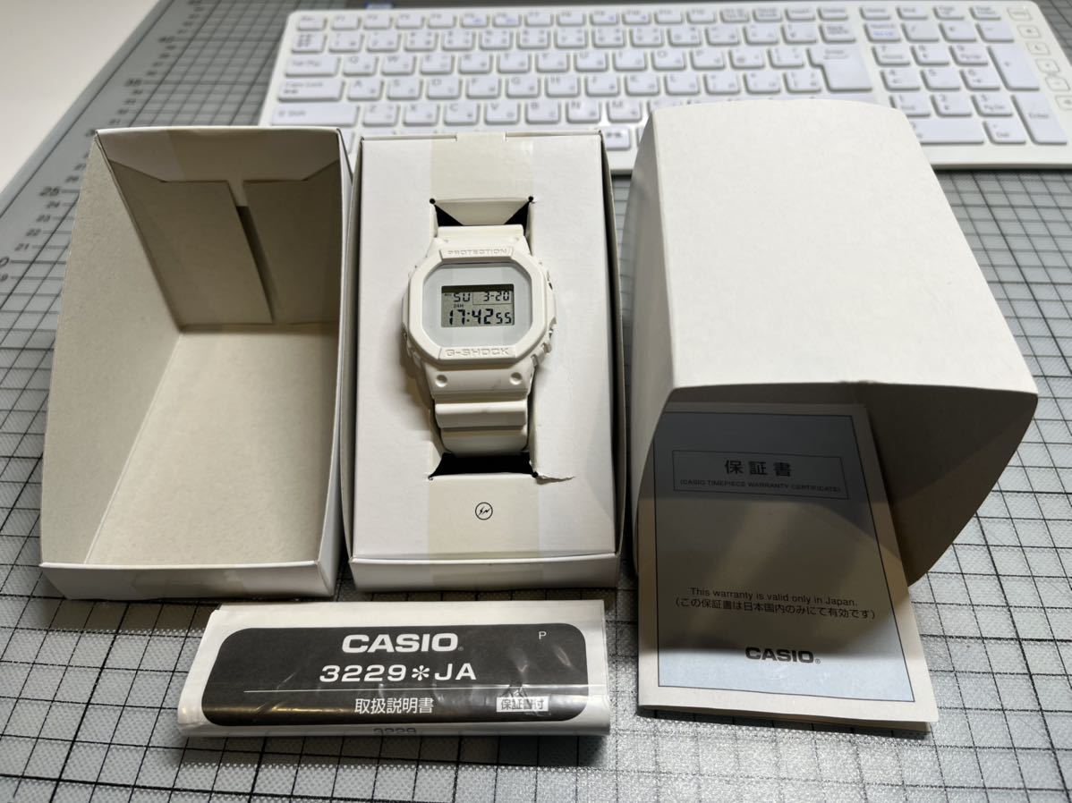 ロンハーマン×フラグメント×G-SHOCK　RonHerman 5周年記念 Fragment design CASIO DW-5600藤原ヒロシ_箱は若干ダメージあります。