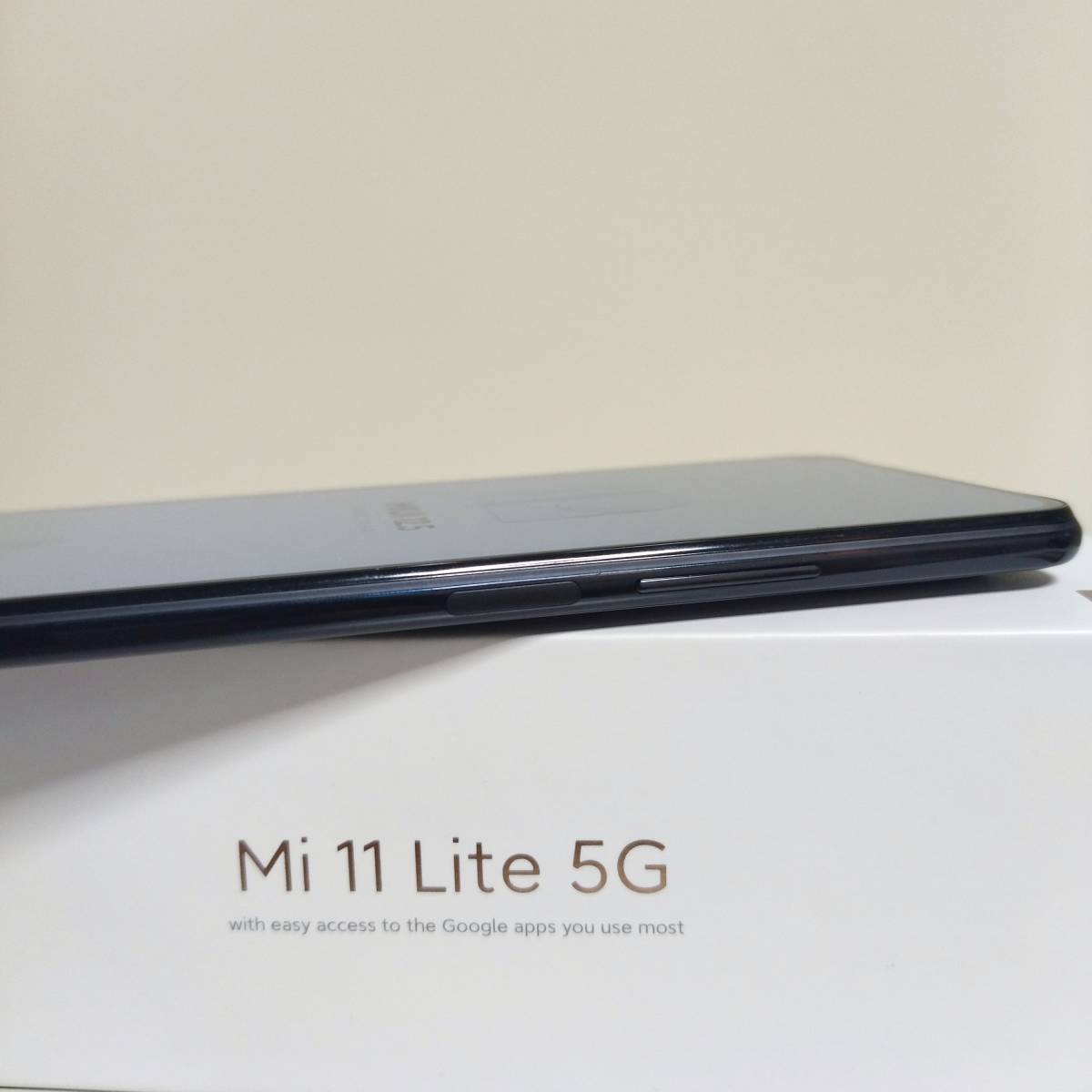 Xiaomi Mi 11 Lite 5G SIMフリー トリュフブラック 国内版 リペア