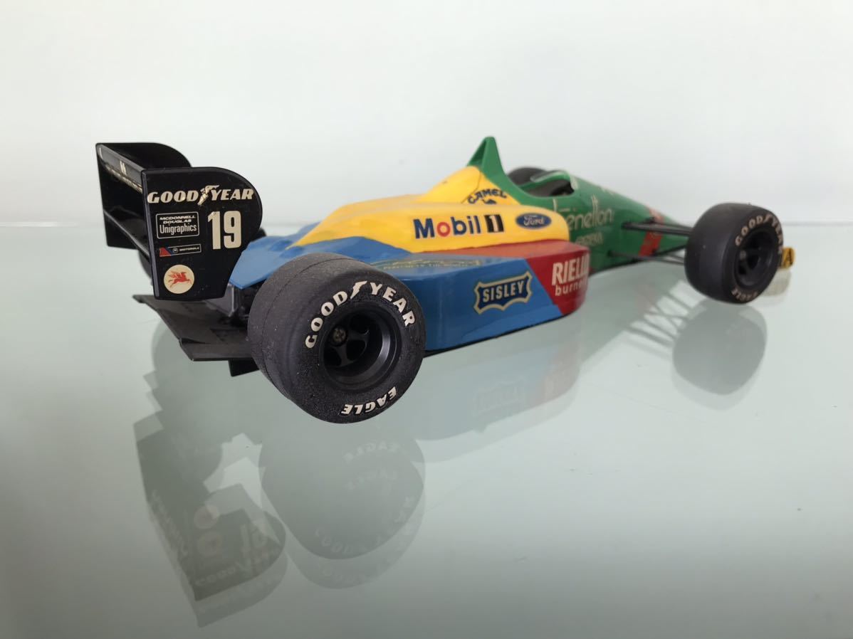 送料無料 1/20 ベネトン フォード B188 F1 フォーミュラカー 送料無料 1/20 ベネトン フォード B188 F1 フォーミュラカー