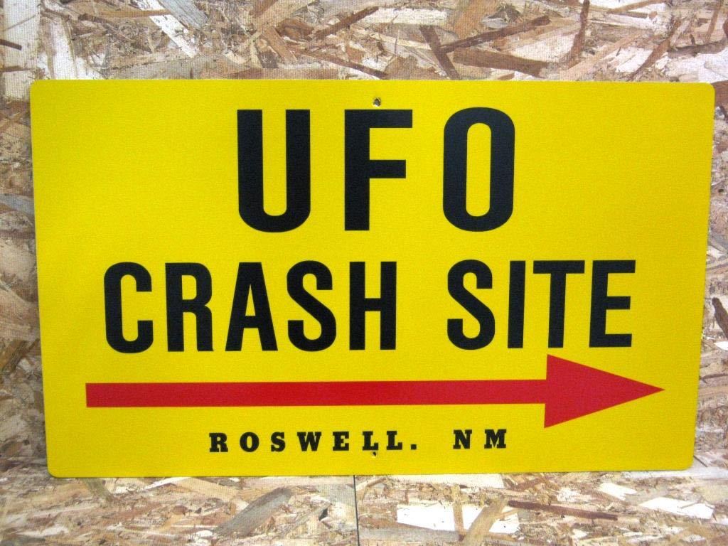 UFO 道路標識 ニューメキシコ UFO墜落現場 看板 アメリカ ディスプレイ プレート サイン 米軍 エリア51