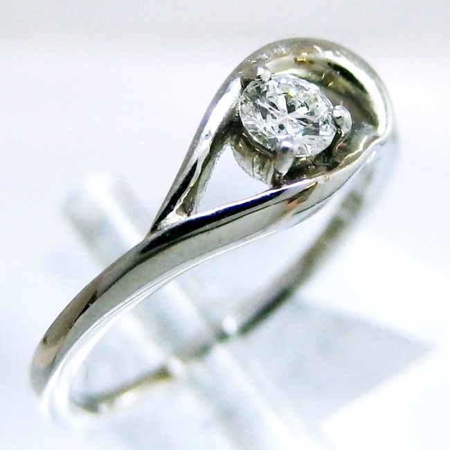 Pt950 ☆リング 指輪 ◇ダイヤモンド0.15ct シンプル ○9.5号