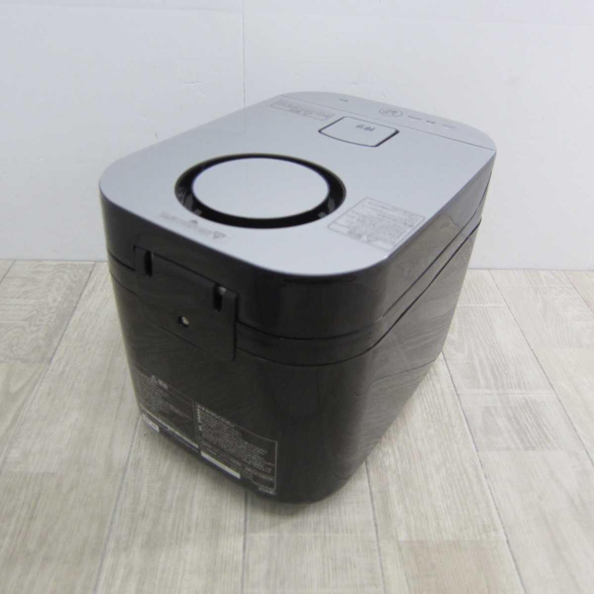 PC3069 品 山善 加湿器 加熱式 スチーム式 上部給水方式 タンク容量2.8L 木造約10畳/プレハブ洋室約17畳 ブラック KSF-K283 B(スチーム式)|売買されたオークション情報、yahooの商品情報をアーカイブ公開 - オークファン(aucfan.com) PC3069 品 山善 加湿器 加熱式 スチーム式 上部給水方式 タンク容量2.8L 木造約10畳/プレハブ洋室約17畳 ブラック KSF-K283 B(スチーム式)|売買されたオークション情報、yahooの商品情報をアーカイブ公開 - オークファン(aucfan.com)