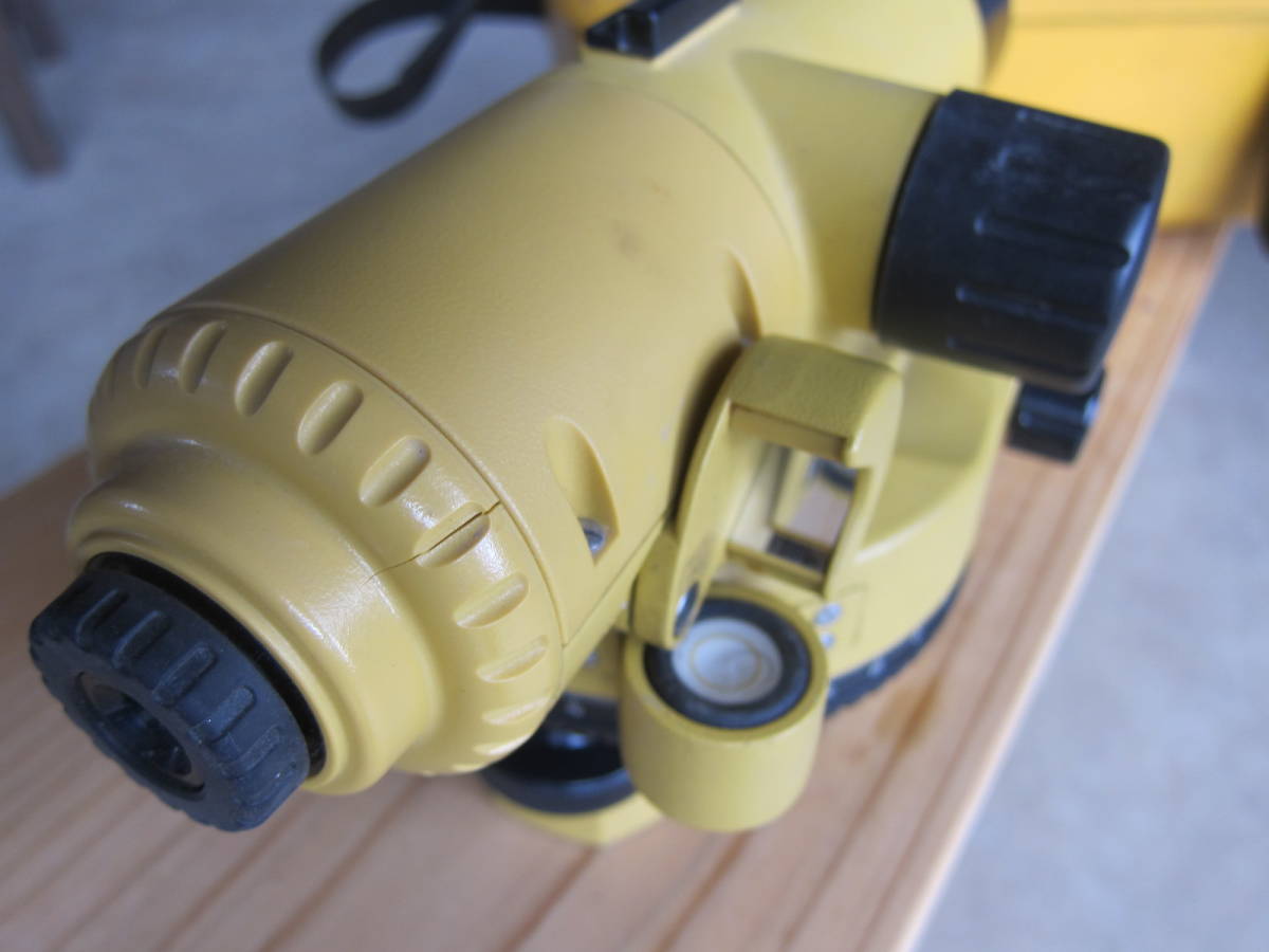 TOPCON トプコン オートレベル AT-G2 測定器 32倍 測定機 光学機器