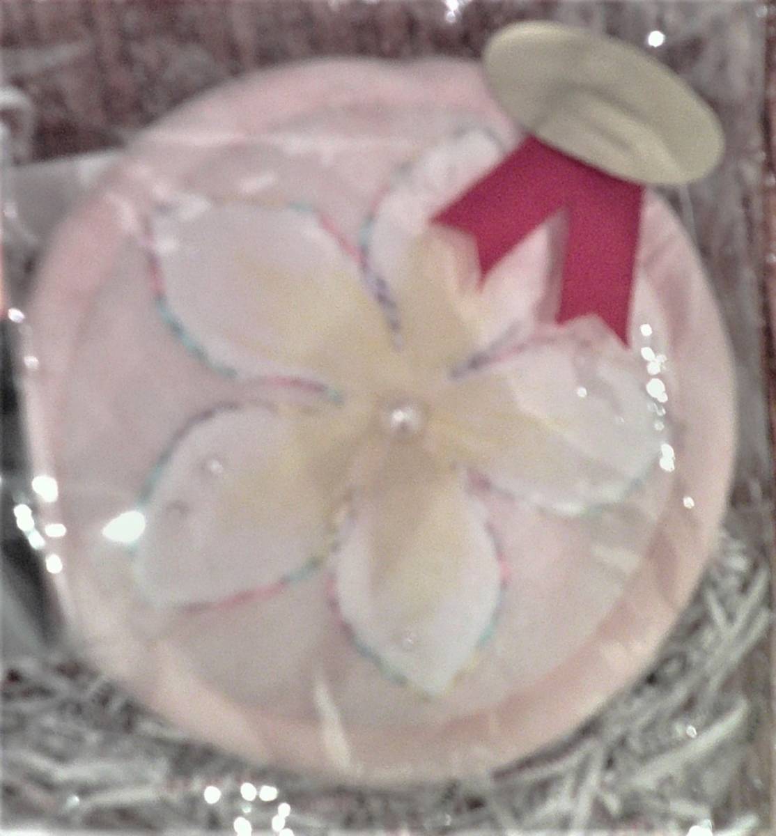 ☆ALOHA　Life　布製　薄ピンク地プルメリアファスナータイプのコインケース約９㎝円形＆アンブレラマーカー（傘チャーム　約５㎝）☆_画像1