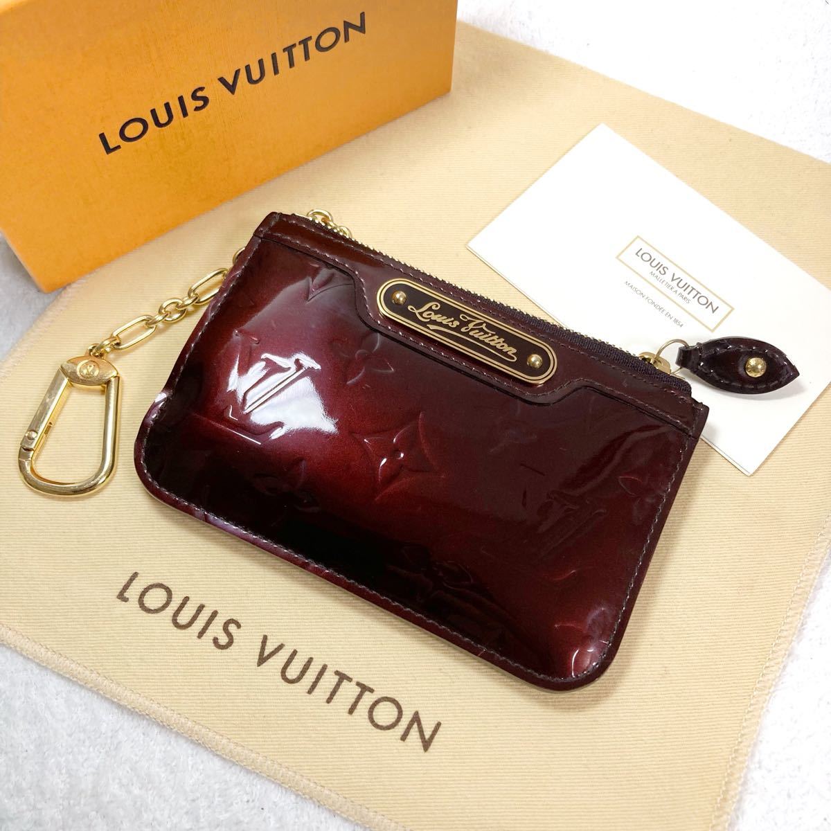 極美品 LOUIS VUITTON ヴェルニ アマラント ポシェットクレ ルイ