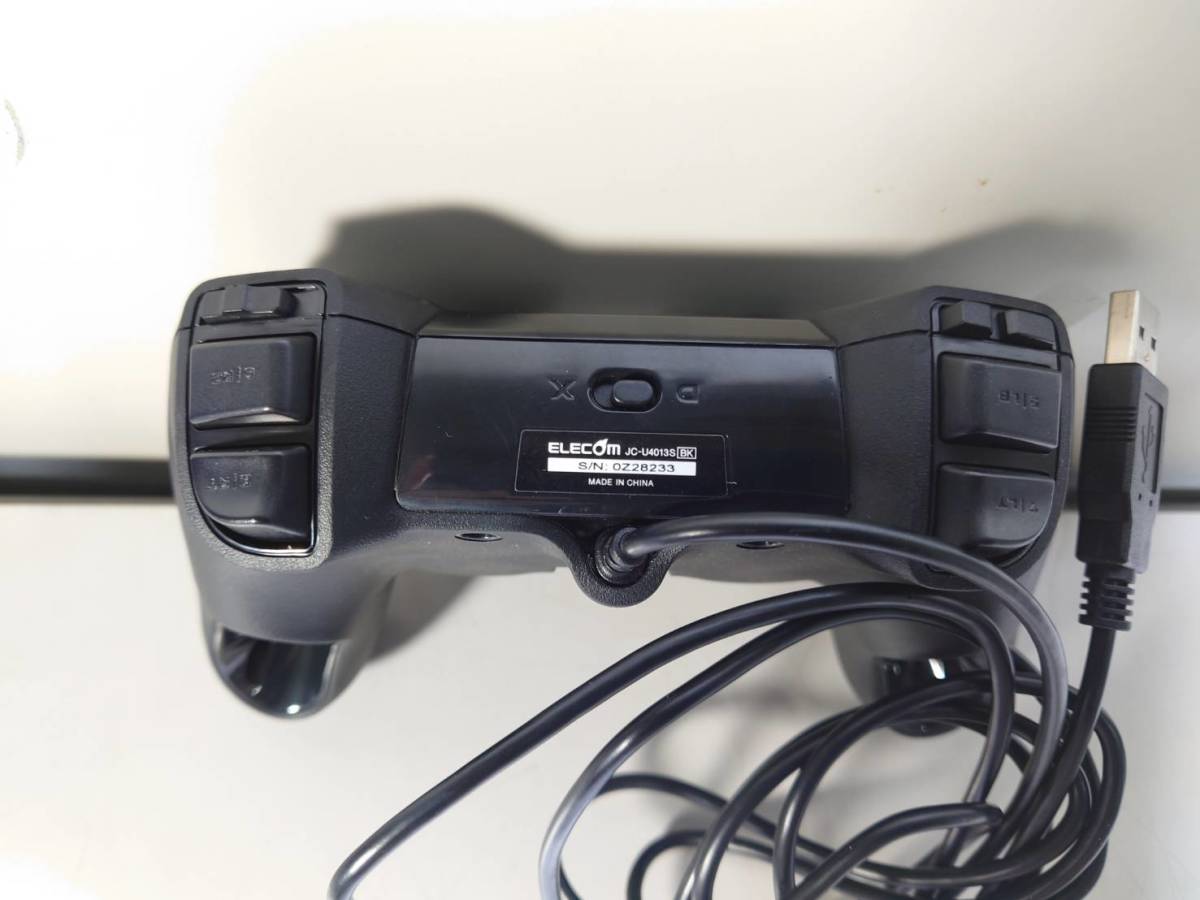 KN1836 【ジャンク品】ELECOM ゲームパッド JC-U4013S_画像3