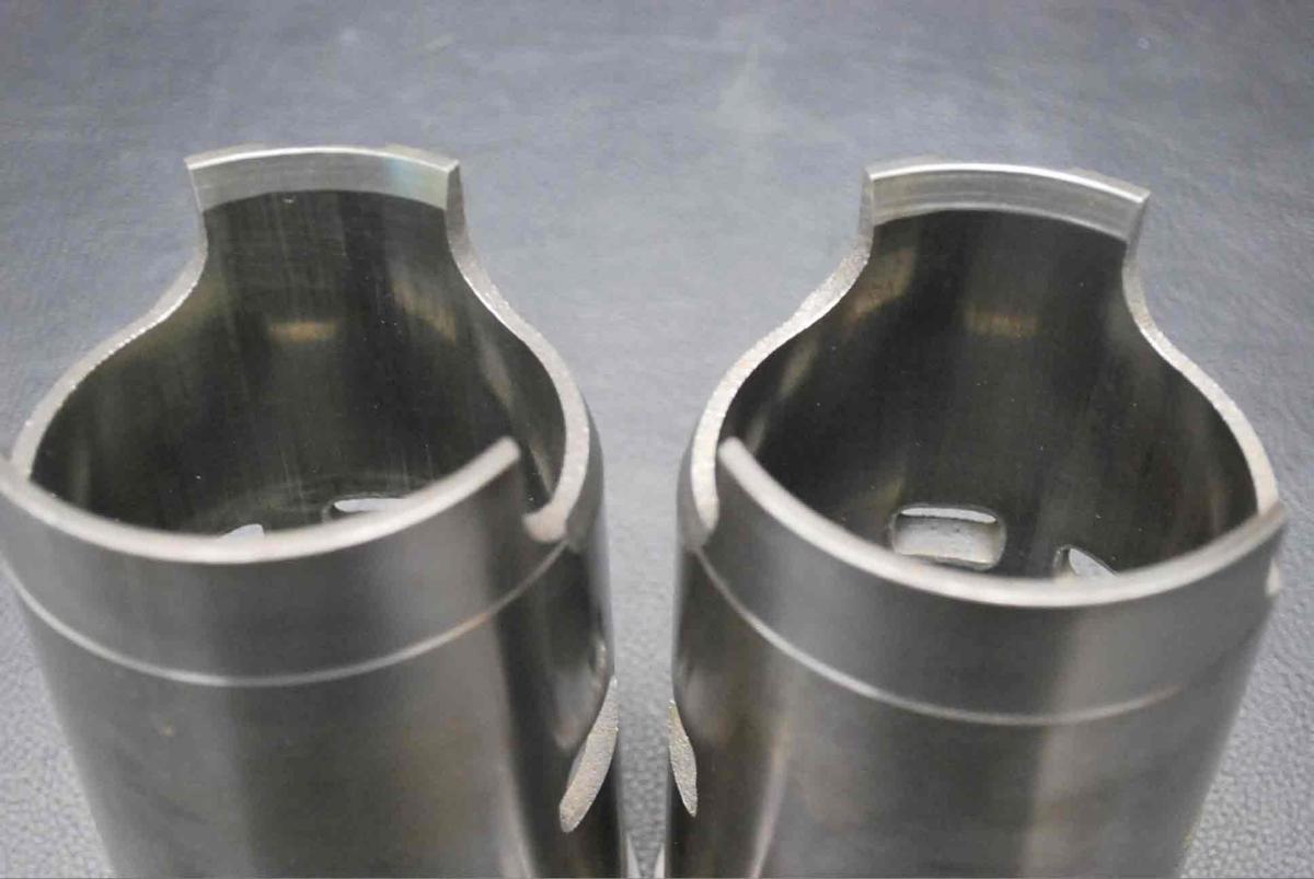 ヤマハ -650SJ- SuperJet 1993年モデル 純正 ヤマハ 650CC用 スリーブ(77mm) 2個セット (部品番号:) 中古 [X610-062]