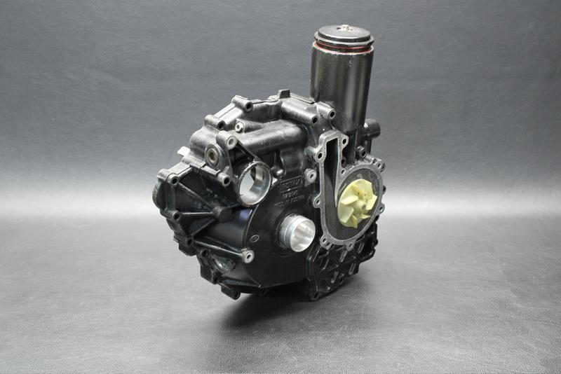 シードゥ RXT ´05-07年モデル 純正 TIMING/DRIVE COVER ASS´Y シードゥ RXT ´05-07年モデル 純正 TIMING/DRIVE COVER ASS´Y