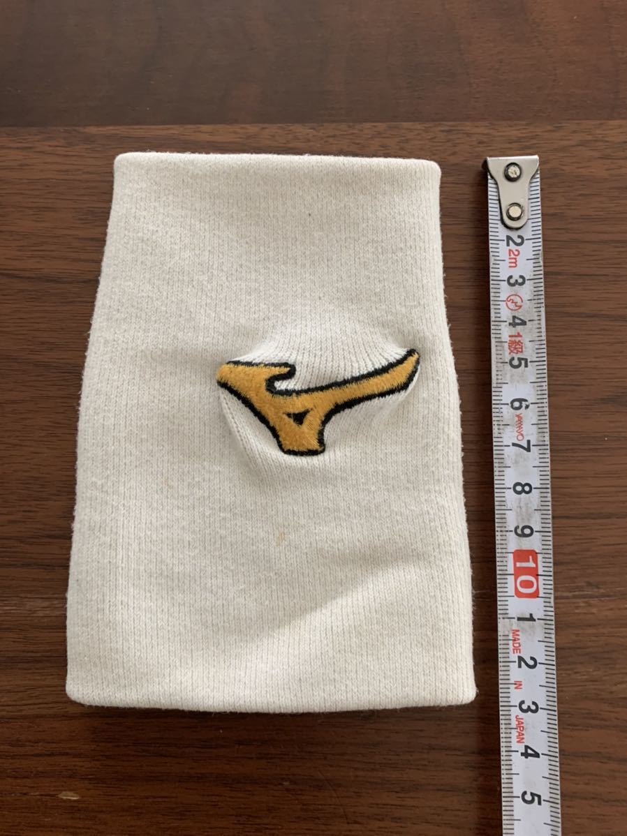 非売品】ミズノプロ MIZUNO リストバンド ヤクルト プロ野球 非売品】ミズノプロ MIZUNO リストバンド ヤクルト プロ野球