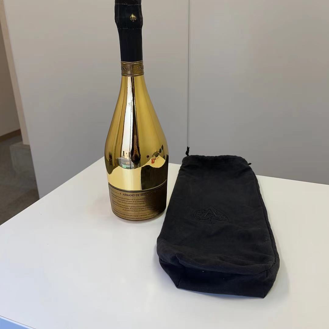 古酒 並行品 アルマンド ブリニャック ブリュット ゴールド 750ml 箱