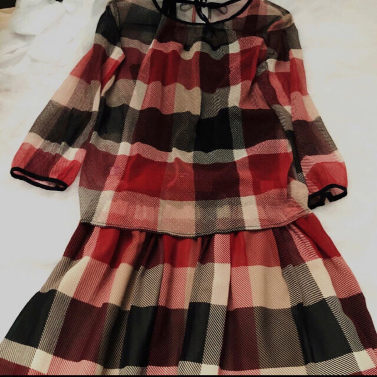ブルーレーベルクレストブリッジ シフォンブラウス スカート 長袖