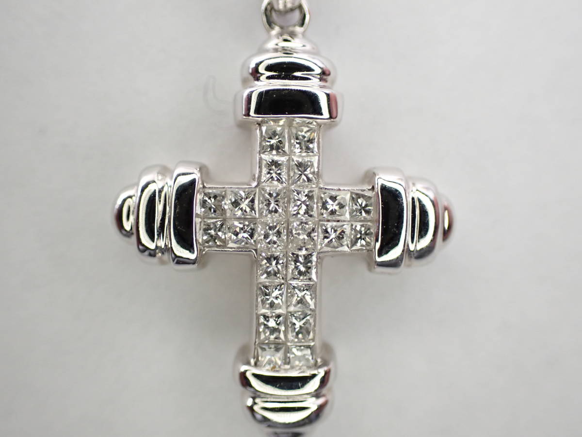 美品 K18WG ホワイトゴールド ダイヤ計0.25ct クロス デザイン
