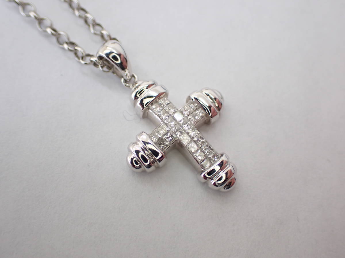 美品 K18WG ホワイトゴールド ダイヤ計0.25ct クロス デザイン