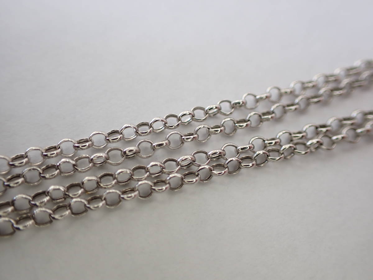 美品 K18WG ホワイトゴールド ダイヤ計0.25ct クロス デザイン