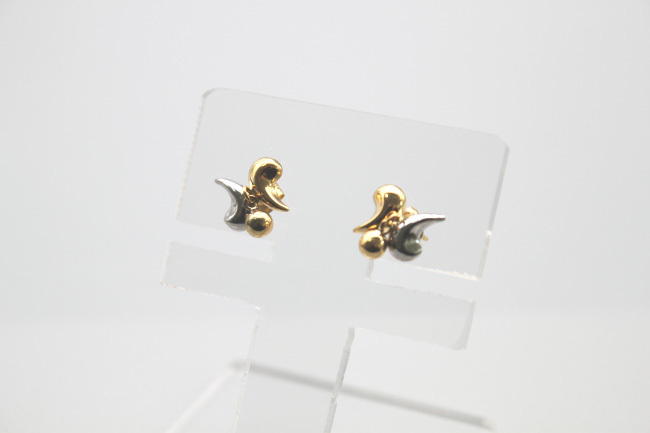 [ new goods * unused ]K18 combination stud earrings 