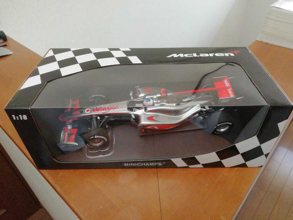 ☆ PMA1/18 vodafone McLaren Mercedes MP4/25 J.バトン #1 2010