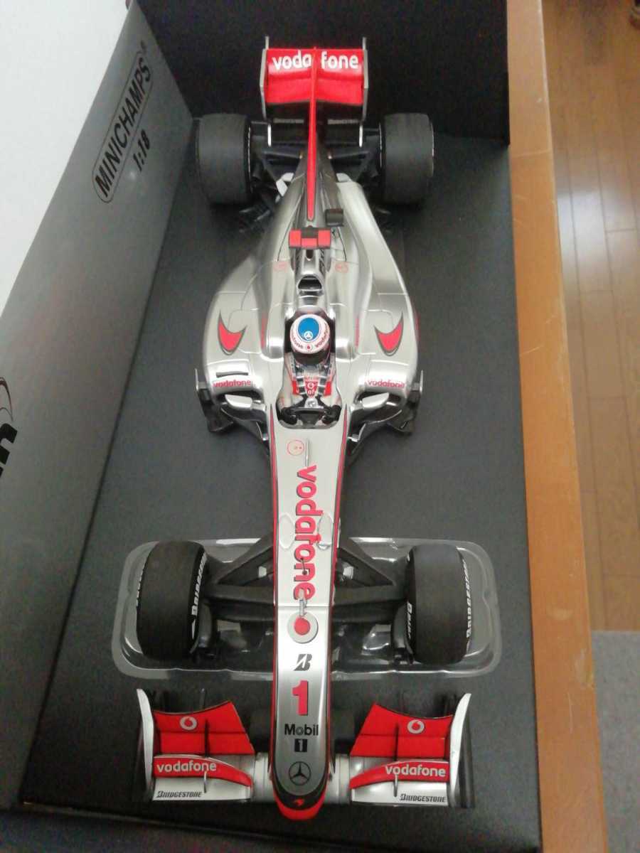 ☆ PMA1/18 vodafone McLaren Mercedes MP4/25 J.バトン #1 2010