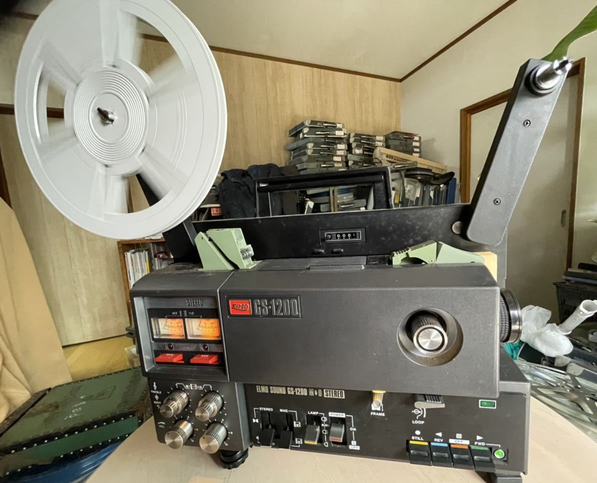 ELMO エルモGS-1200ステレオサウンド8ミリ映写機 現状品 通電確認済み ...