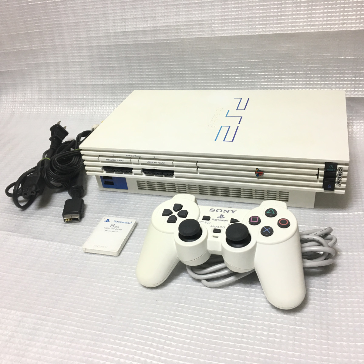 正規店仕入れの PlayStation2 本体 プレイステーション2 欠品あり Racing ホワイト PS2 GT SCPH- 正規店仕入れの PlayStation2 本体 プレイステーション2 欠品あり Racing ホワイト PS2 GT SCPH-