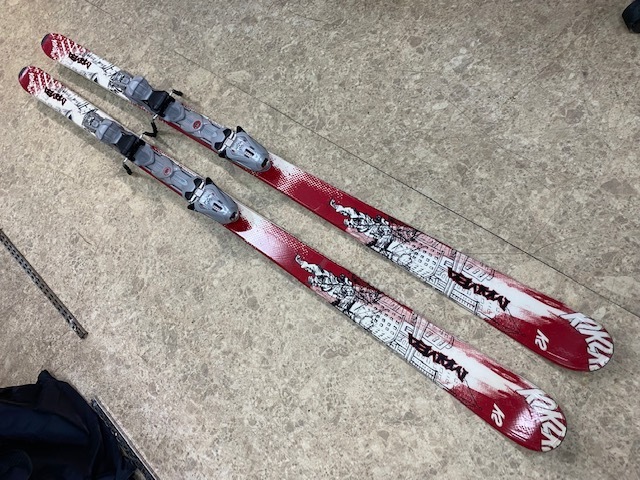 Yahoo!オークション - ≪K2の名機 ≫中古 K2/ケーツー スキー Yahoo!オークション - ≪K2の名機 ≫中古 K2/ケーツー スキー