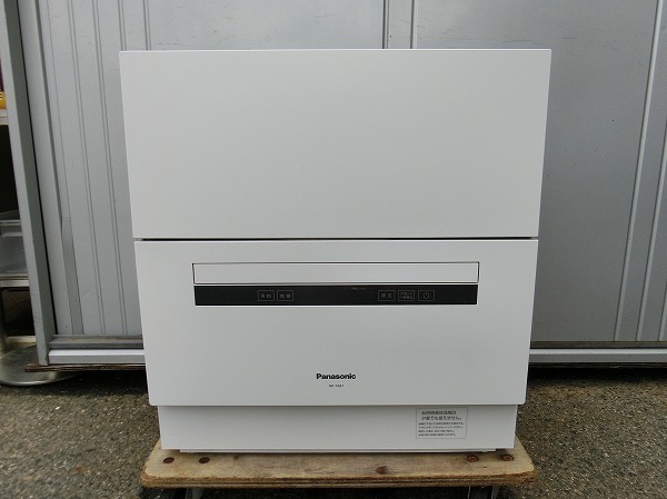 Panasonic パナソニック□食器洗い乾燥機 NP-TAE7-W□2019年製