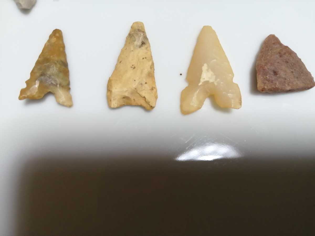 石器 8ケセット 矢尻 矢じ、中期旧石器時代の尖頭器、削器、剥片石器。_画像2