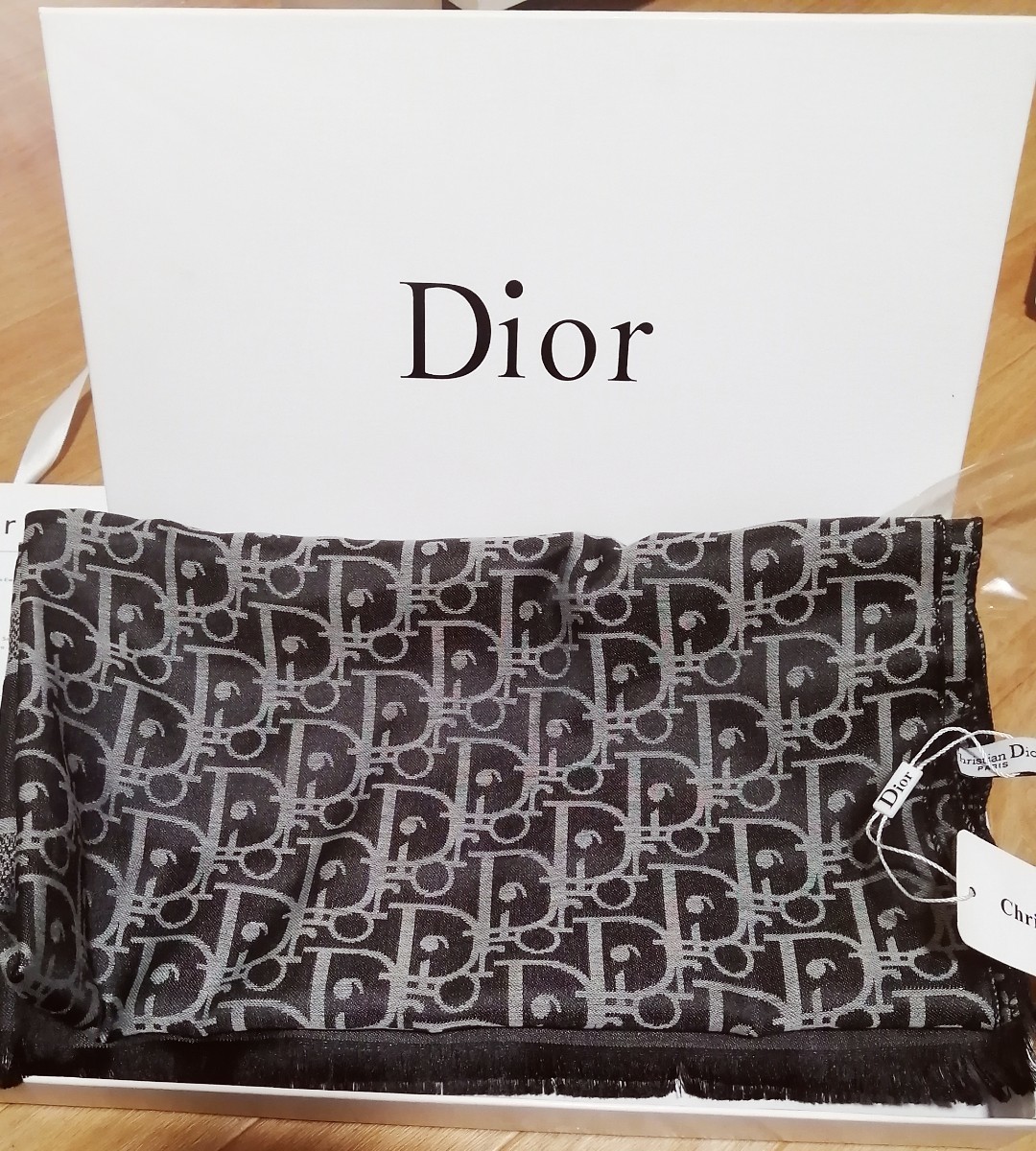クリスチャンディオールストール(¥12,800) dofeli.com