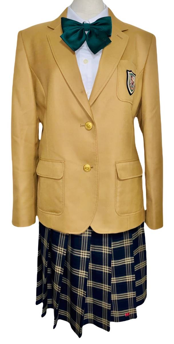 Yahoo!オークション - 滋賀学園高等学校 / 制服 / 卒業生保管品 Yahoo!オークション - 滋賀学園高等学校 / 制服 / 卒業生保管品