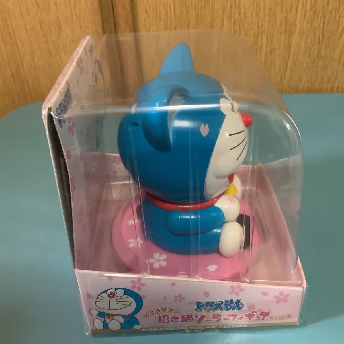 Yahoo!オークション - ドラえもん 招き猫 ソーラー フィギュア Yahoo!オークション - ドラえもん 招き猫 ソーラー フィギュア