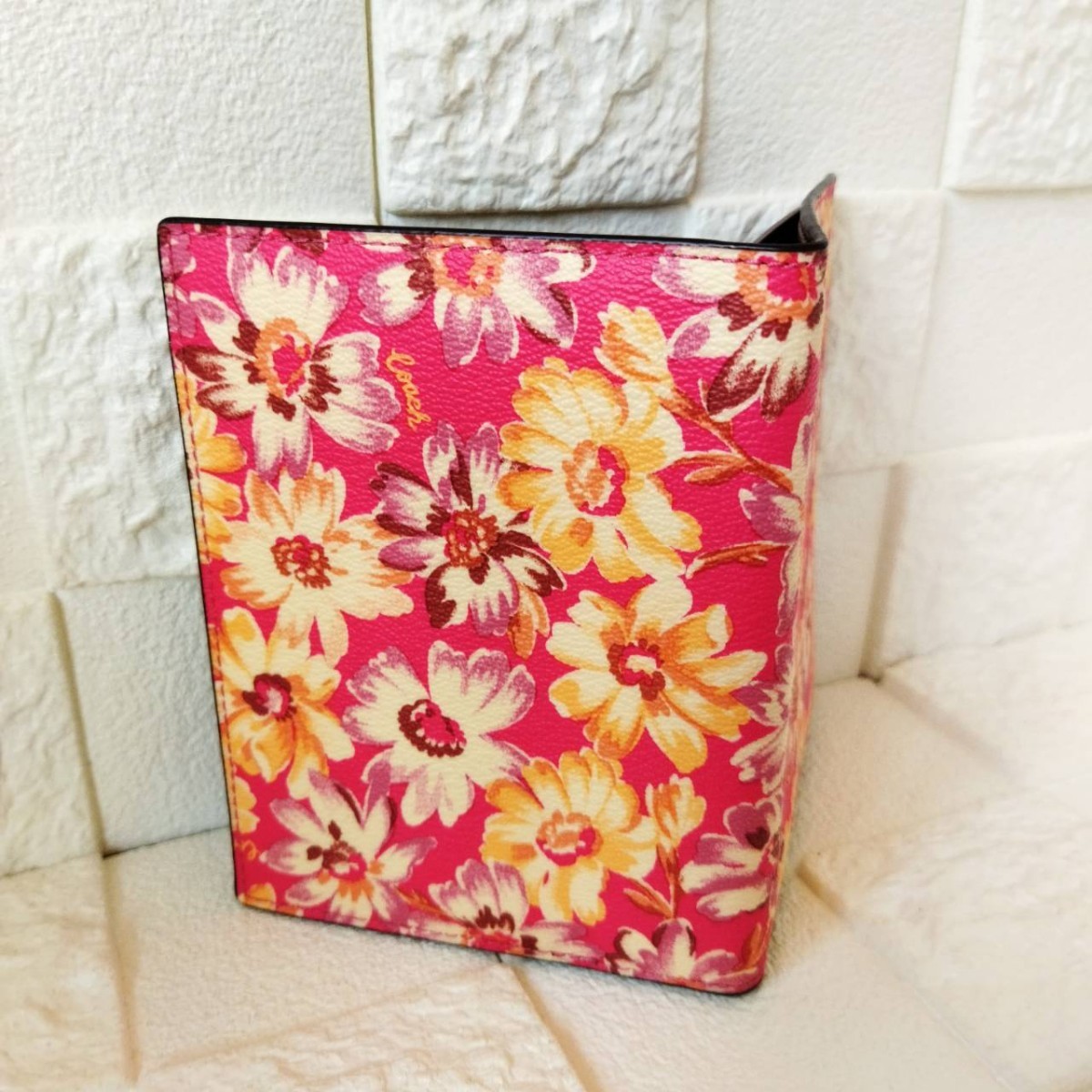 正規品【COACH】コーチ レディース パスポートケース 花柄 ピンク