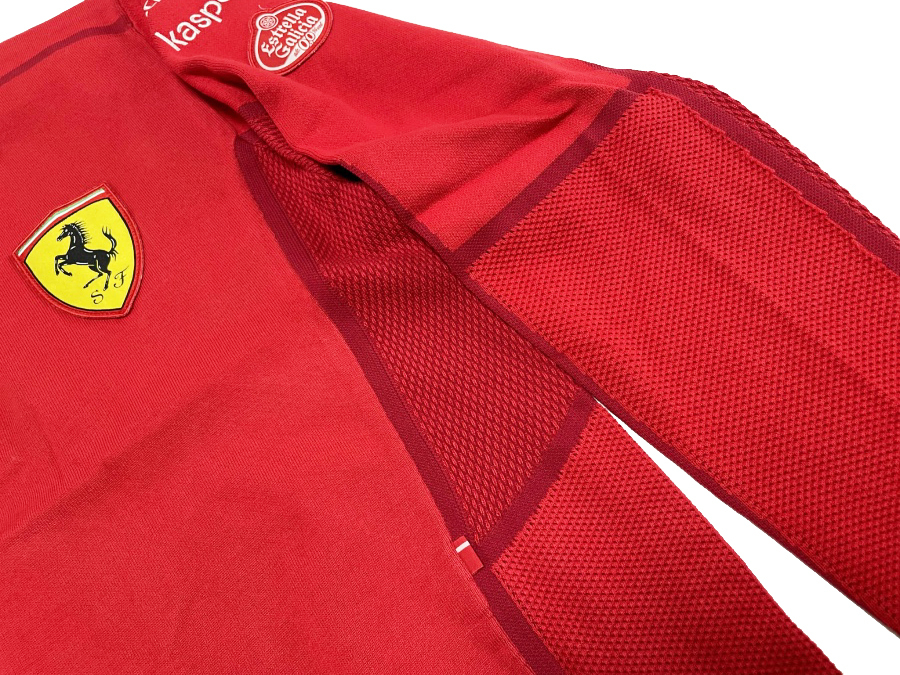フェラーリ 2021支給品 ハーフジップ Evoニット L 非売品 PUMA フェラーリ 2021支給品 ハーフジップ Evoニット L 非売品 PUMA
