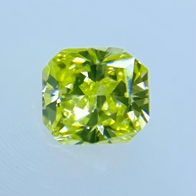 FANCY INTENSE GREEN YELLOW 0.049ct RCT-