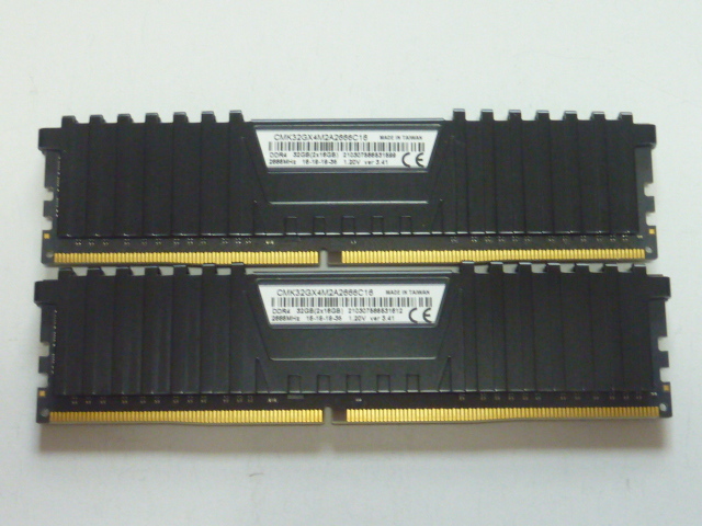 メモリ デスクトップ用 Corsair VENGEANCE LPX DDR4-2666 PC4-21300 16GBx2枚 合計32GB  起動確認済みです CMK32GX4M2A2666C16