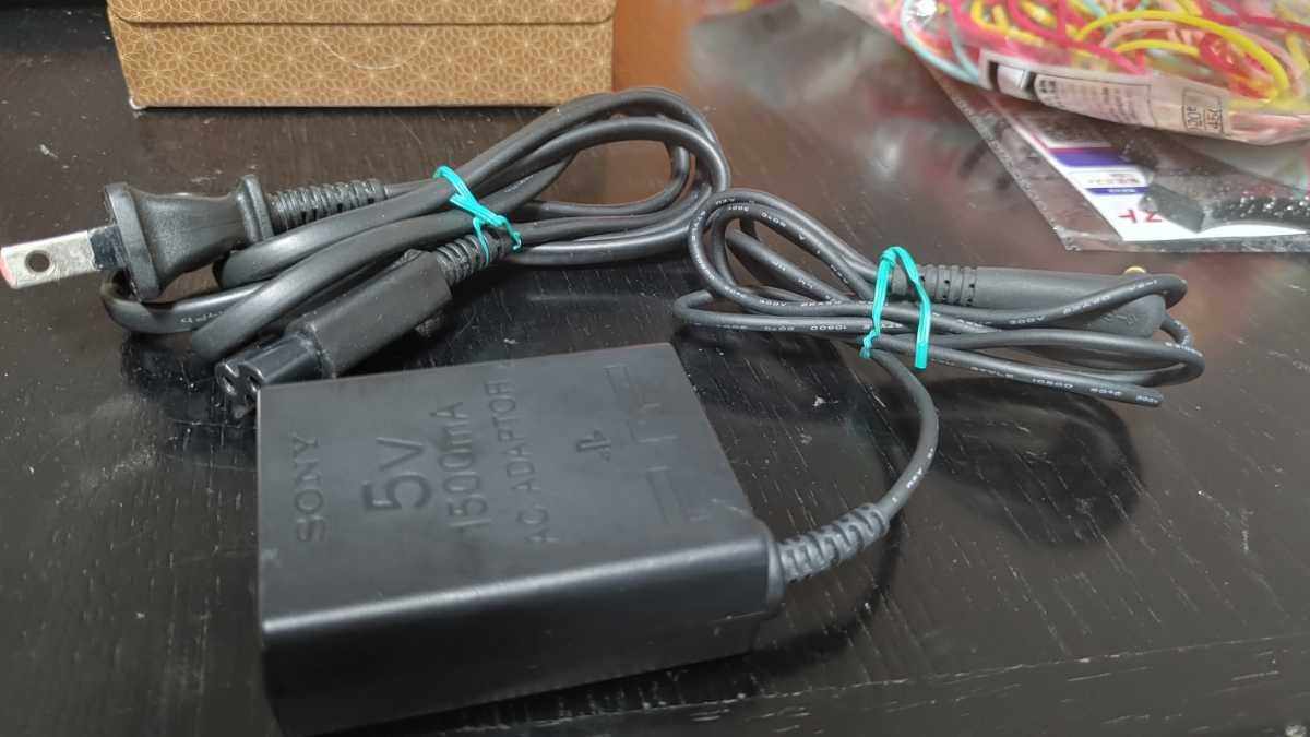 【純正】SONY　PSP充電器　PSP 専用ACアダプター (PSP-380) _画像1