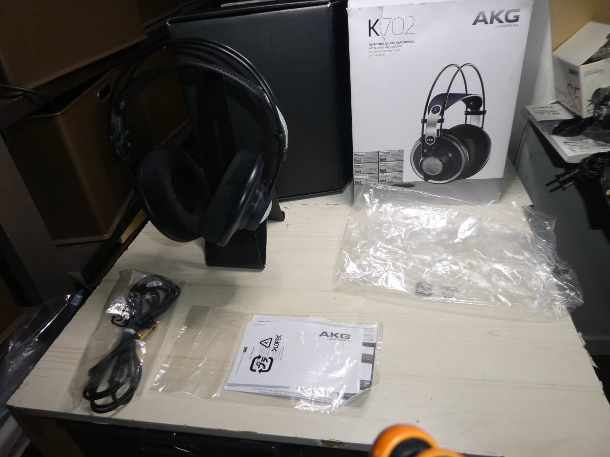 AKG(アーカーゲー)K702 開放型ヘッドホン 美品 付属品完備 | www